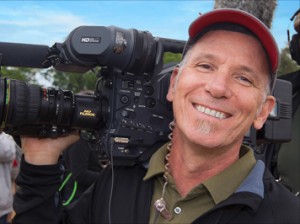 Dave - Berliner: Director of Photography with over fifteen years’ experience. Specializes in lighting and shooting high quality High Definition, Video & Film for broadcast & corporate productions.